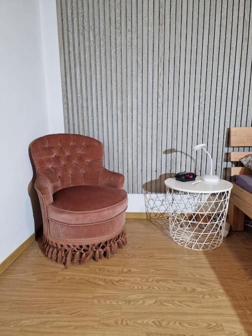 Grosszuegige Ferienwohnung 4+1 P. Büttelborn Extérieur photo