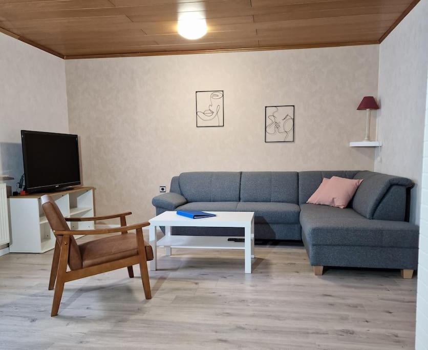 Grosszuegige Ferienwohnung 4+1 P. Büttelborn Extérieur photo